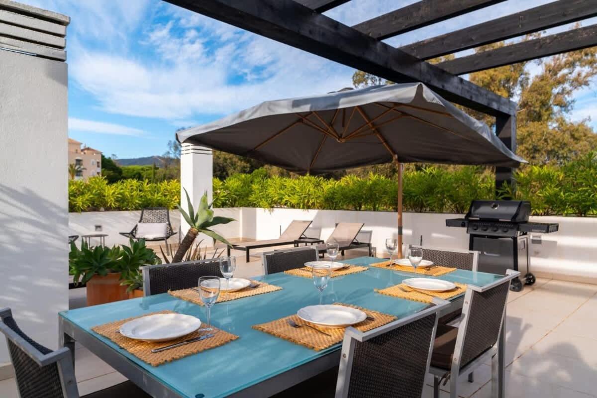 Seaside Elegance With Sea View Marbella Exterior foto